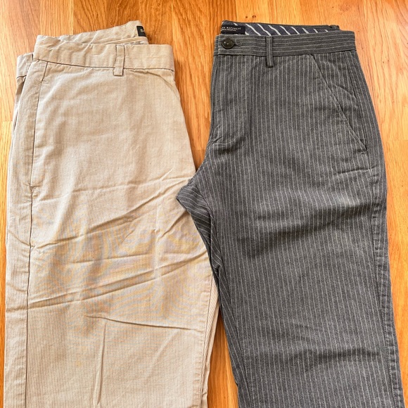 Two pairs of Banana Republic dress pants - Picture 2 of 10